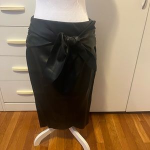 Zara faux leather skirt in black size large